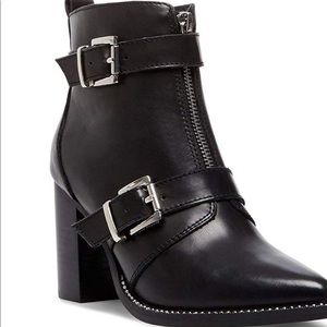 Steve Madden Halle Bootie - Size 9.